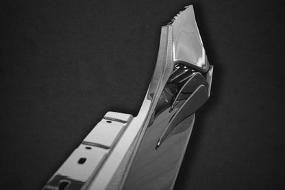 Capristo 03FE08710045LG Ferrari 488/F8 Side Skirts (WITH Wings) 