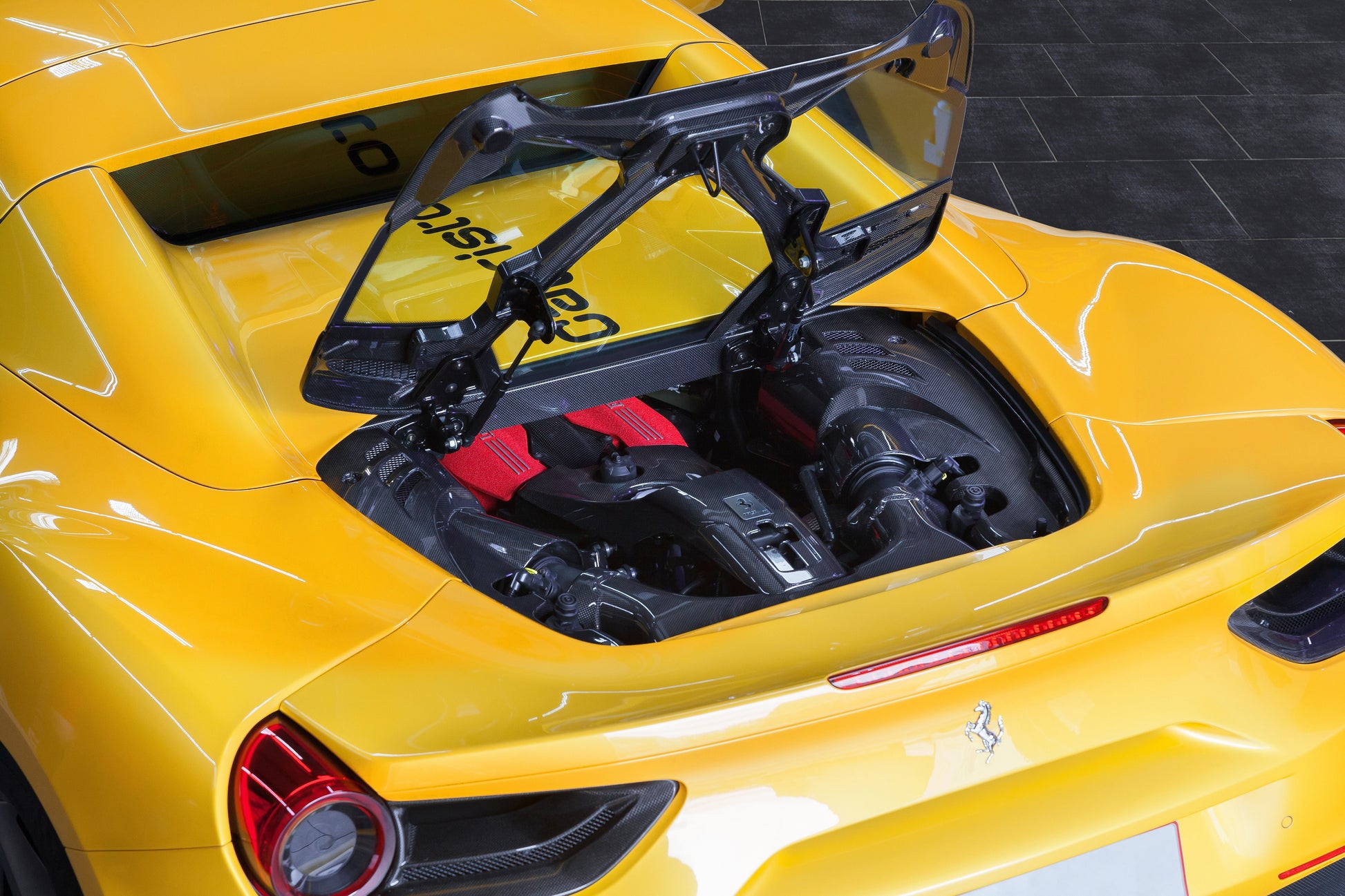 Capristo 03FE08710013LG Ferrari 488 GTS/Pista Carbon and Glass Bonnet 