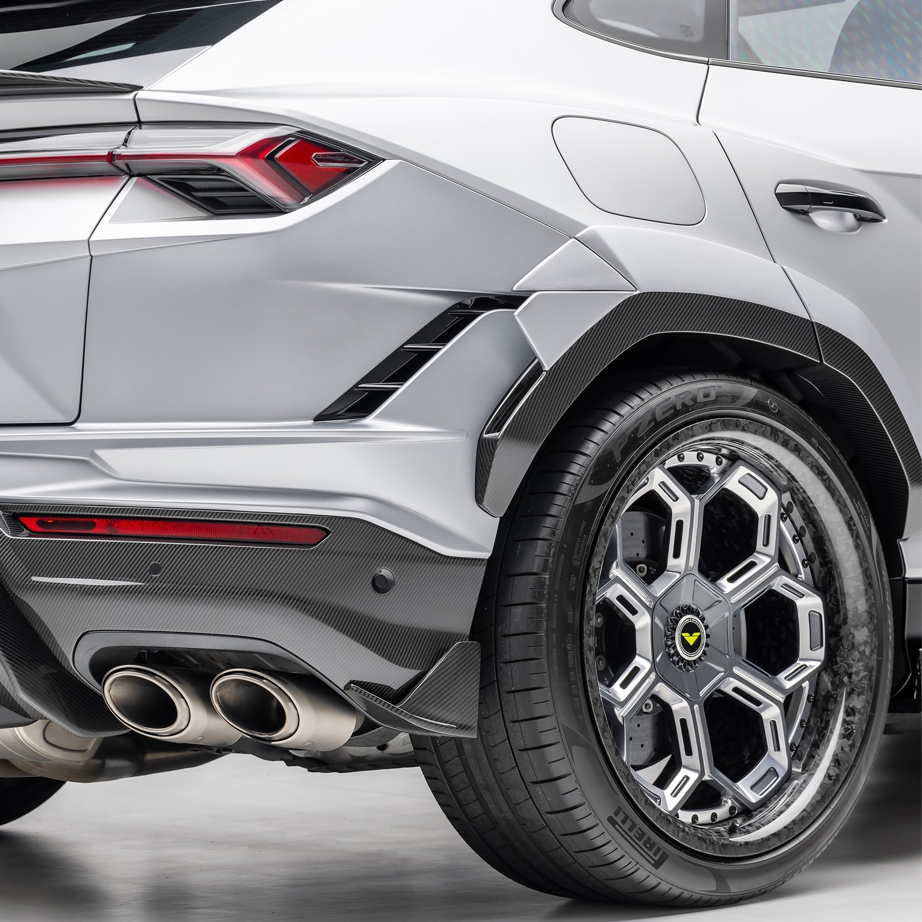 Vorsteiner 5090LOV Lamborghini Urus Performante Edizione Aero Fender Flares (Not Compatible if Canards 2027LOV are selected) Supercar Parts UK