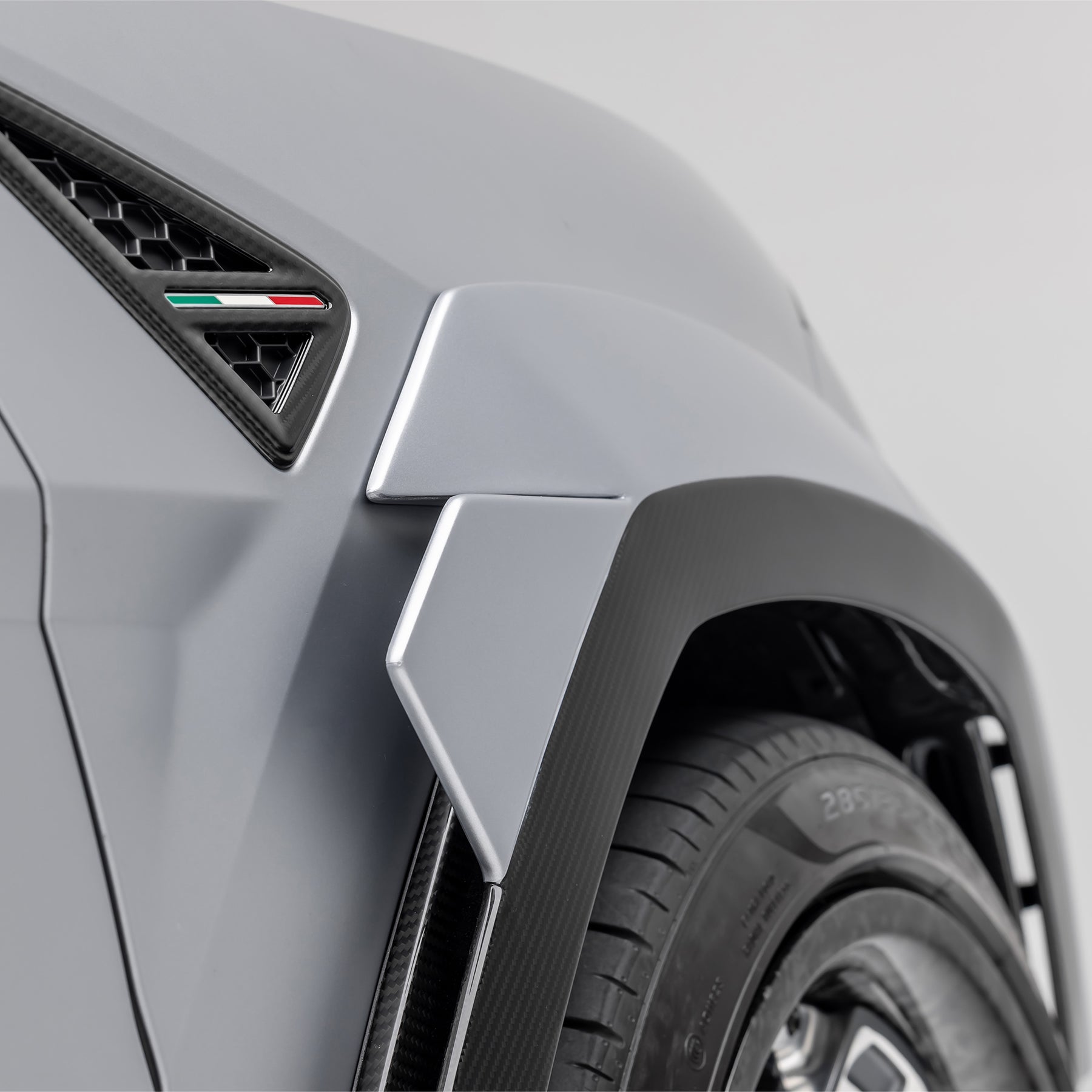 Vorsteiner 5090LOV Lamborghini Urus Performante Edizione Aero Fender Flares (Not Compatible if Canards 2027LOV are selected) Supercar Parts UK