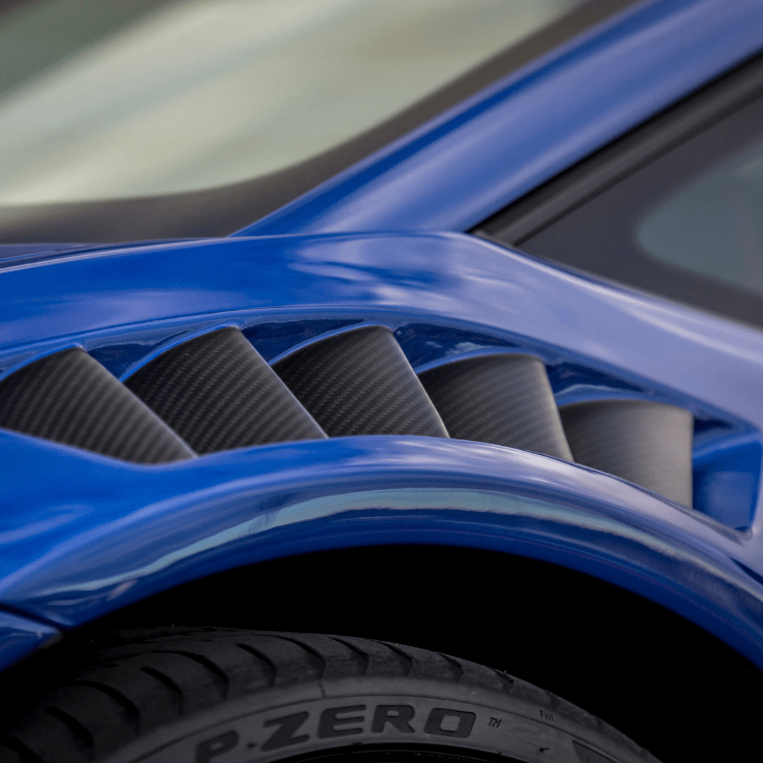 Vorsteiner 0940LOV Lamborghini Huracan Novara Edizione Aero Front Fenders w/Integrated Vents and Splash Shields (2x2 Gloss Carbon) Supercar Parts UK