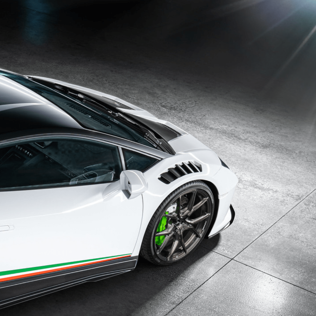 Vorsteiner 0940LOV Lamborghini Huracan Novara Edizione Aero Front Fenders w/Integrated Vents and Splash Shields (2x2 Gloss Carbon) Supercar Parts UK