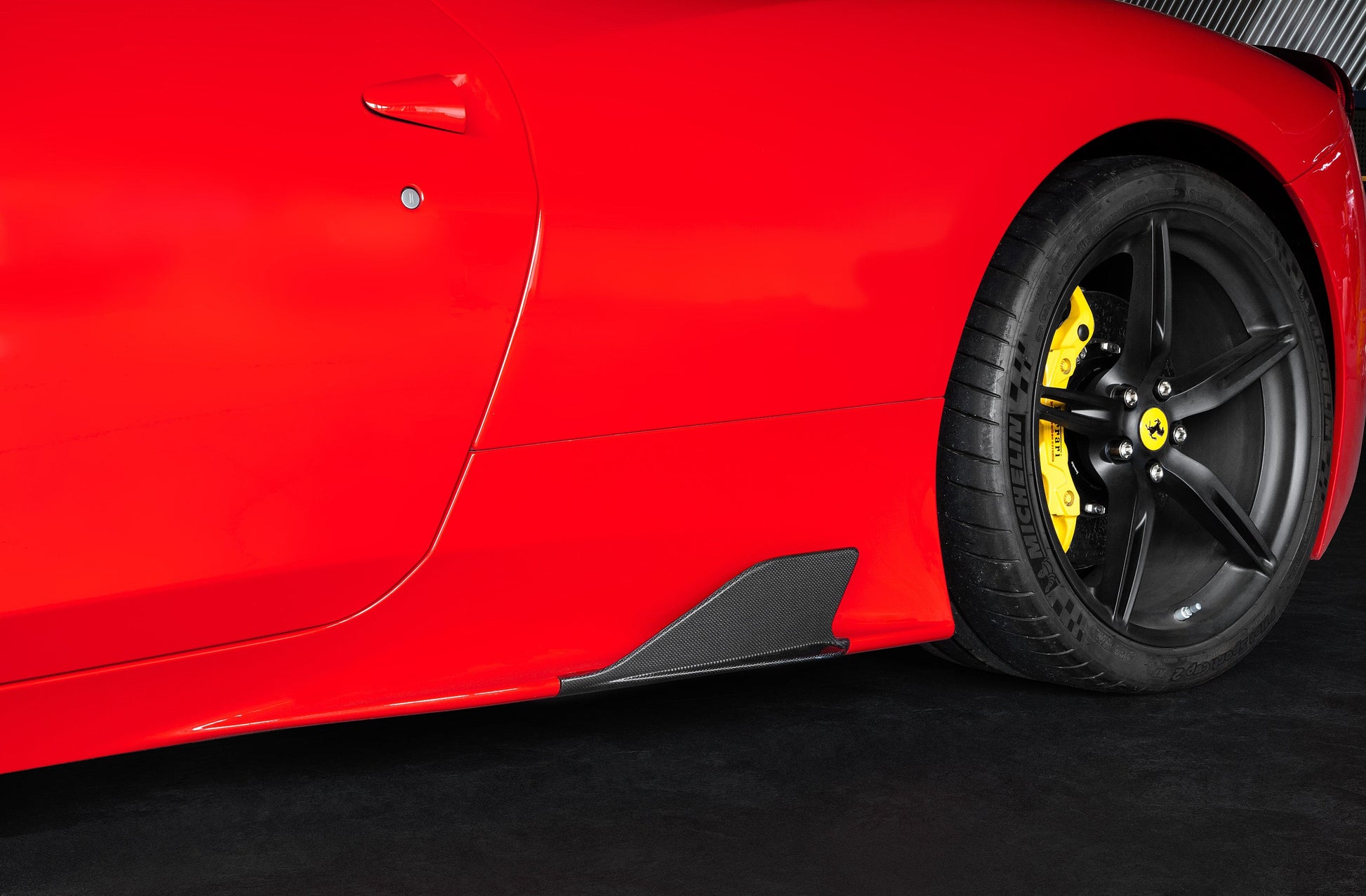 Capristo 03FE00410013LG Ferrari 458 Speciale Carbon Side Fins 